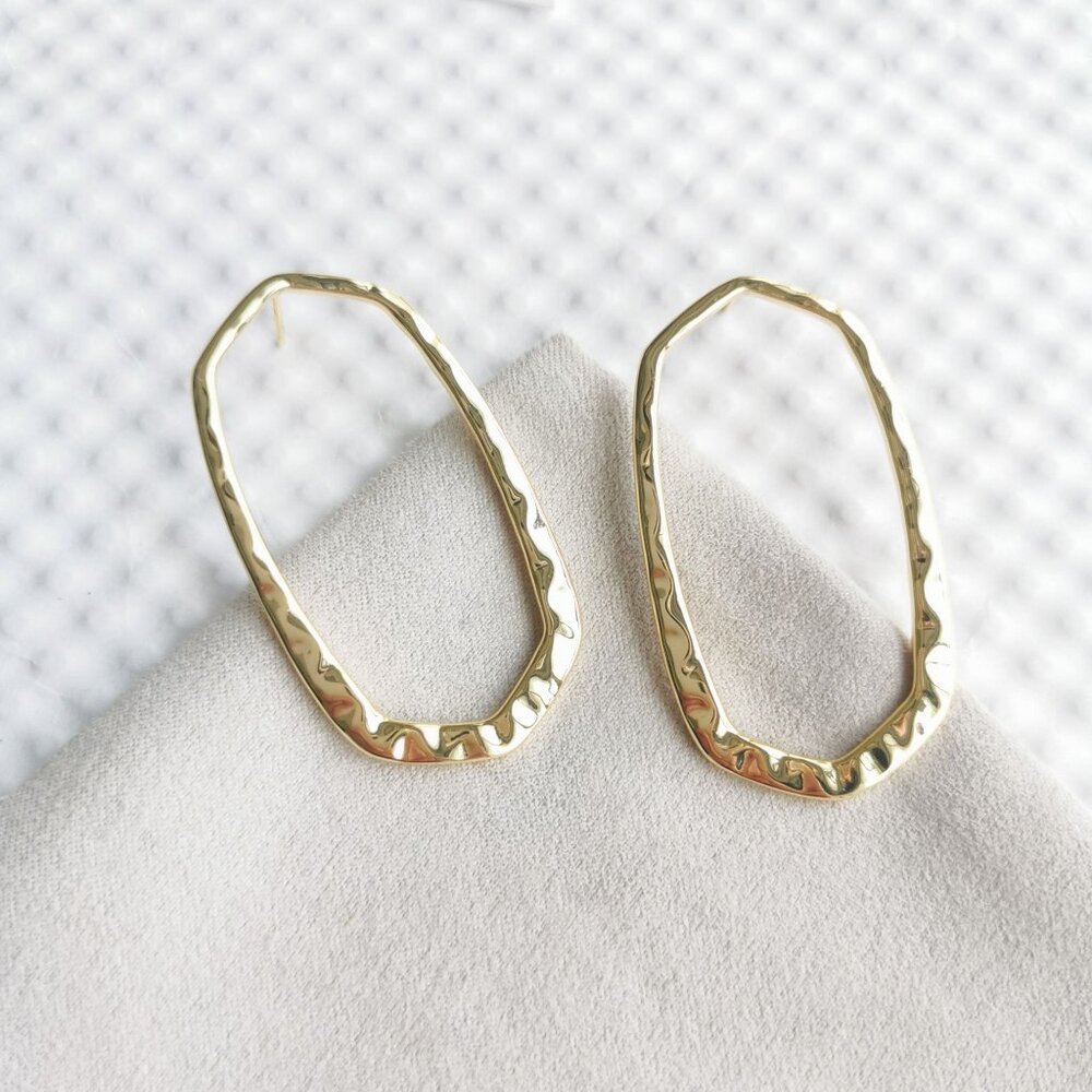 Kendra Scott Gold Textured Earrings